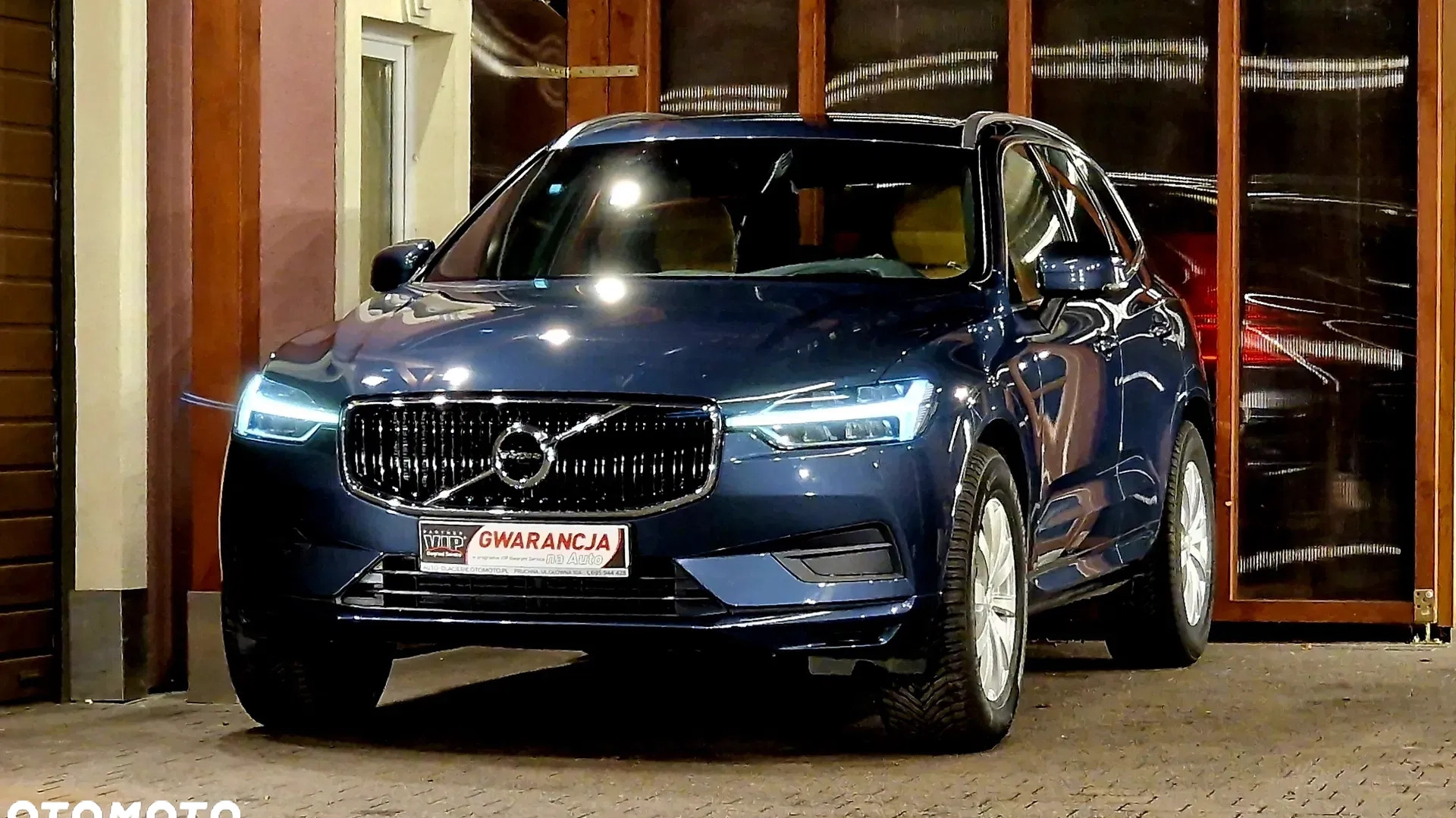 Volvo XC 60 cena 92999 przebieg: 250000, rok produkcji 2018 z Stary Sącz małe 667
